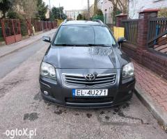 Toyota Avensis 2.0 D4D Dobry stan