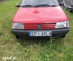 Peugeot 205